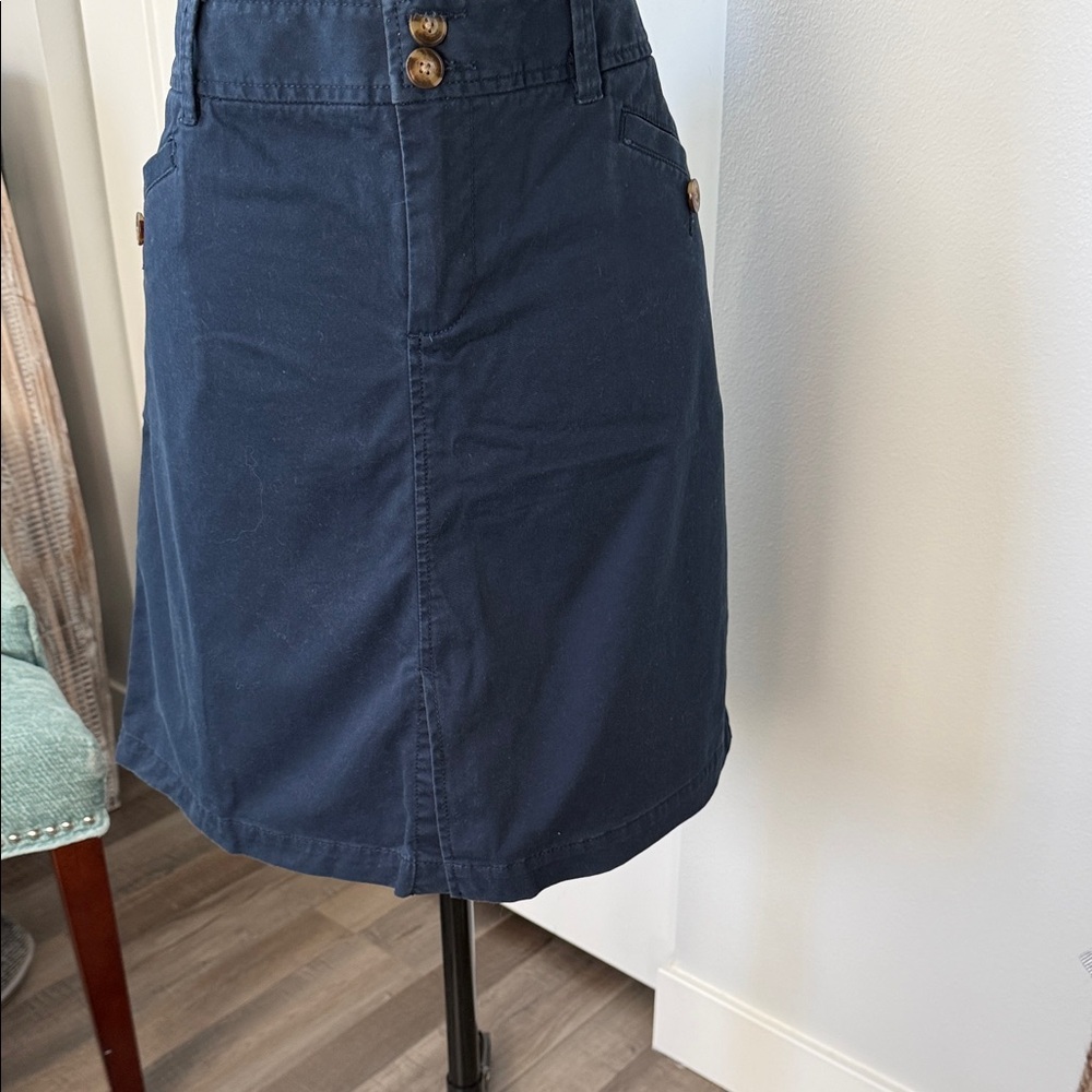 Old Navy Navy A-Line Skirt with Button Details
